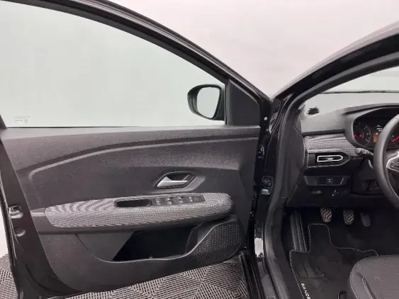 DACIA SANDERO III - voiture d'occasion - Photo 19