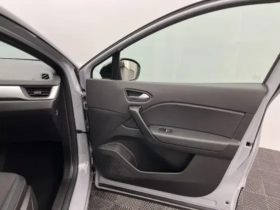 RENAULT CAPTUR II - voiture d'occasion - Photo 20