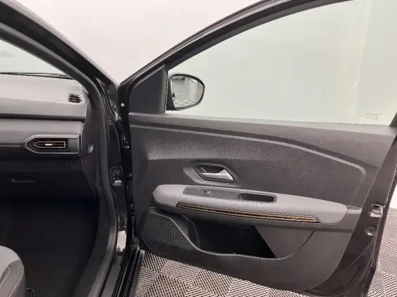 DACIA SANDERO III - voiture d'occasion - Photo 20