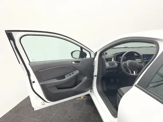RENAULT CLIO V - voiture d'occasion - Photo 19