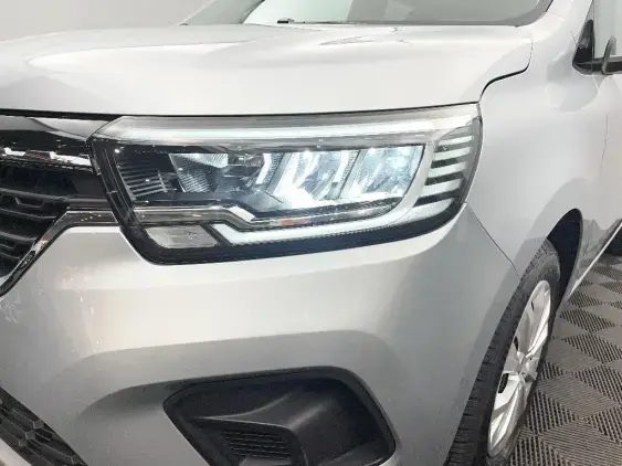 RENAULT KANGOO III - voiture d'occasion - Photo 22