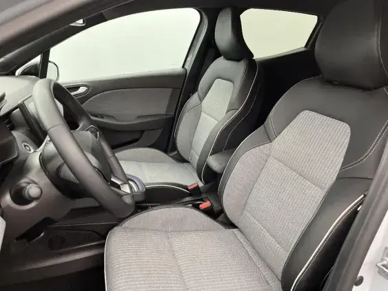 RENAULT CLIO V - voiture d'occasion - Photo 18