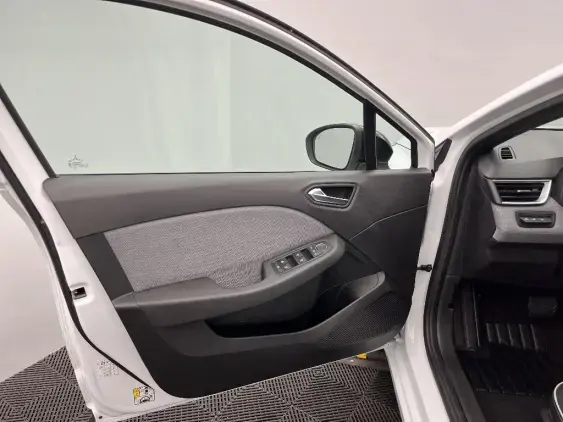 RENAULT CLIO V - voiture d'occasion - Photo 19