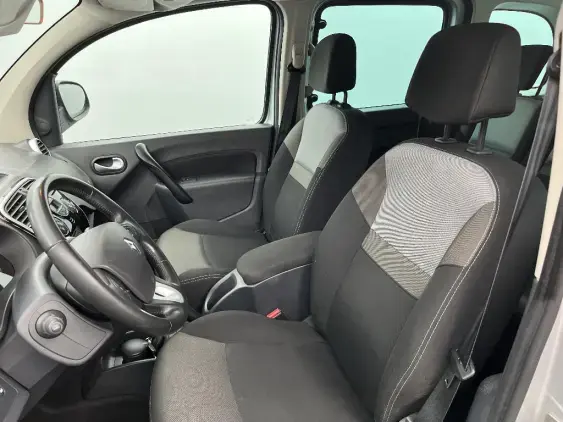 RENAULT KANGOO II - voiture d'occasion - Photo 18