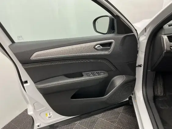 RENAULT ARKANA - voiture d'occasion - Photo 19