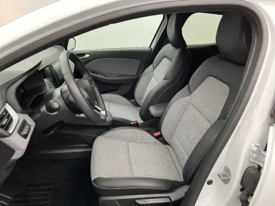 RENAULT CLIO V - voiture d'occasion - Photo 18