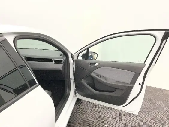 RENAULT CLIO V - voiture d'occasion - Photo 20