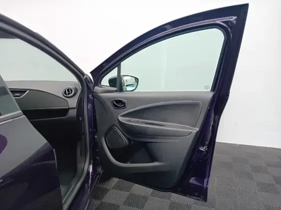 RENAULT ZOE - voiture d'occasion - Photo 19