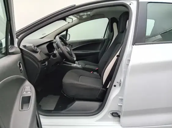 RENAULT ZOE - voiture d'occasion - Photo 17