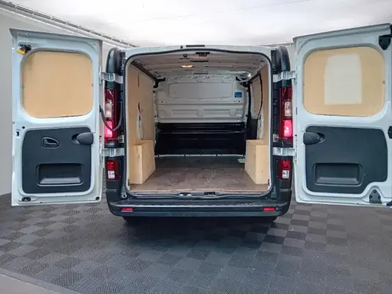 RENAULT TRAFIC FG III - voiture d'occasion - Photo 15