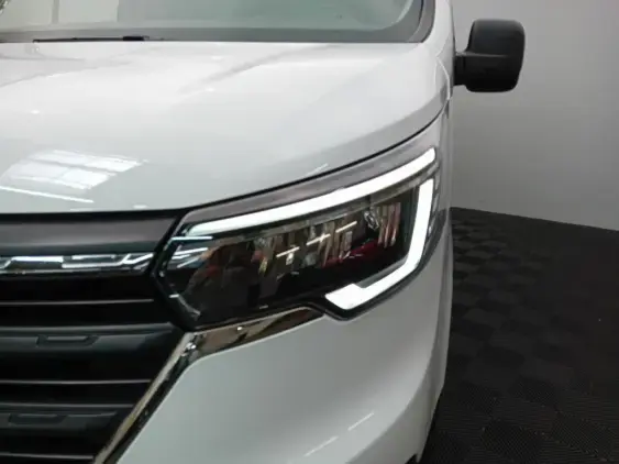 RENAULT TRAFIC FG III - voiture d'occasion - Photo 21