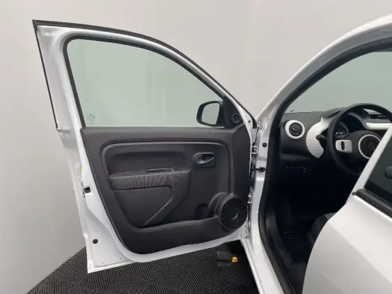 RENAULT TWINGO ELECTRIQUE III - voiture d'occasion - Photo 18