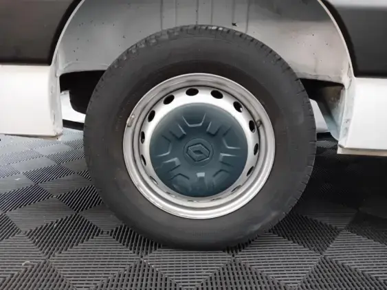 RENAULT MASTER FG III - voiture d'occasion - Photo 24