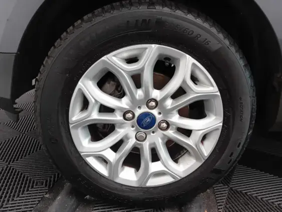 FORD ECOSPORT - voiture d'occasion - Photo 22