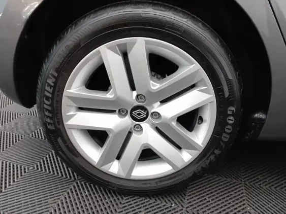 RENAULT CLIO V - voiture d'occasion - Photo 25