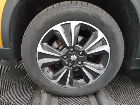 SUZUKI VITARA IV - voiture d'occasion - Photo 23