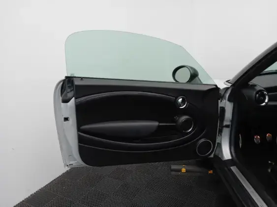 MINI COUPE R58 - voiture d'occasion - Photo 18