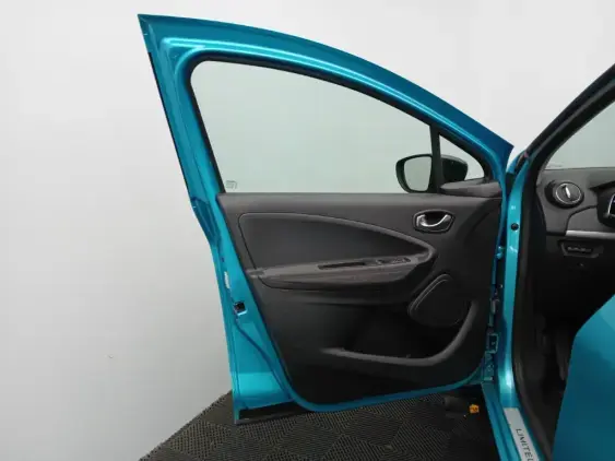 RENAULT ZOE - voiture d'occasion - Photo 19