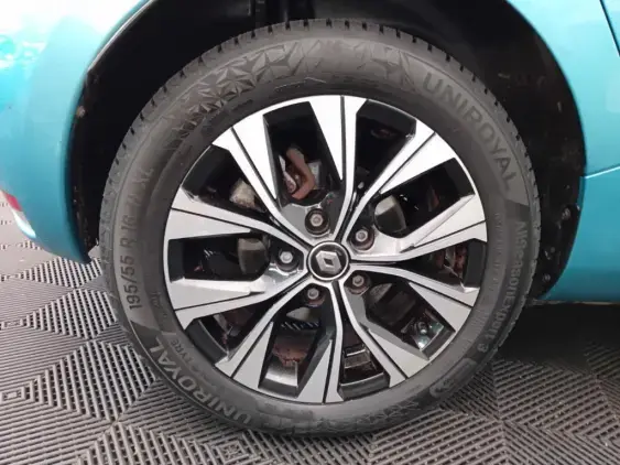 RENAULT ZOE - voiture d'occasion - Photo 25