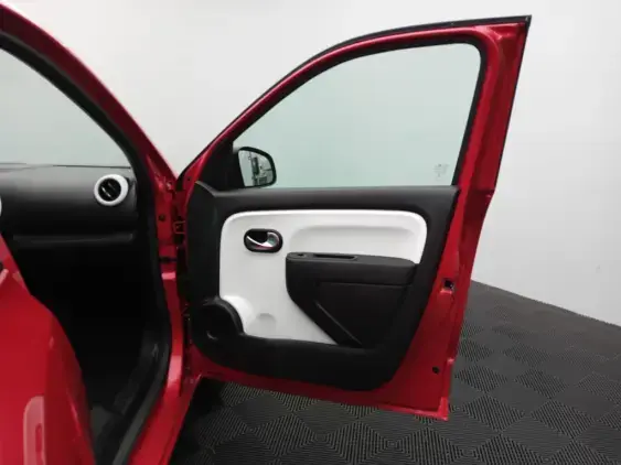 RENAULT TWINGO III - voiture d'occasion - Photo 18