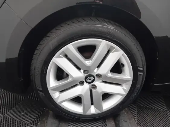 RENAULT CLIO V - voiture d'occasion - Photo 23