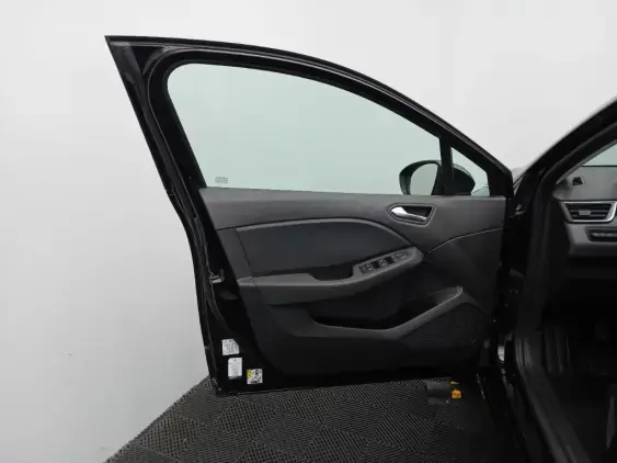 RENAULT CLIO V - voiture d'occasion - Photo 19