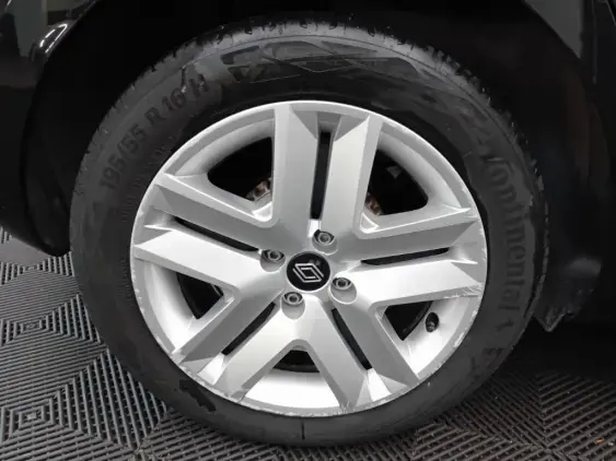 RENAULT CLIO V - voiture d'occasion - Photo 25