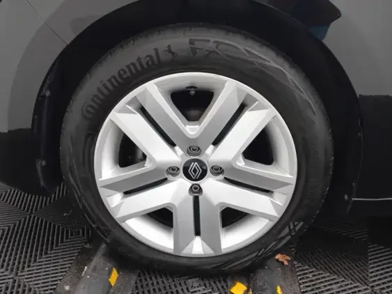 RENAULT CLIO V - voiture d'occasion - Photo 23