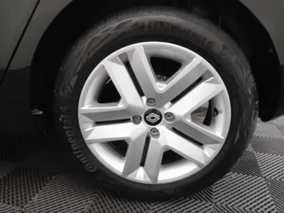 RENAULT CLIO V - voiture d'occasion - Photo 24