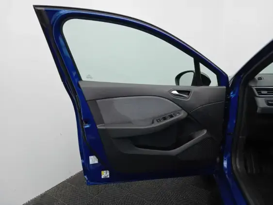 RENAULT CLIO V - voiture d'occasion - Photo 19