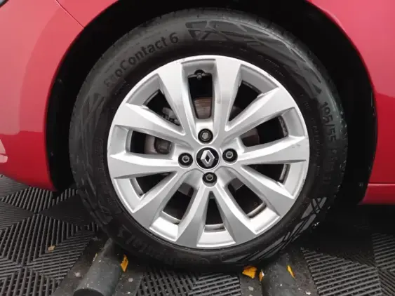 RENAULT CLIO V - voiture d'occasion - Photo 23