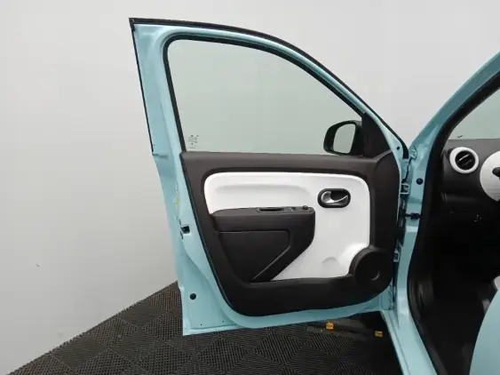 RENAULT TWINGO III - voiture d'occasion - Photo 17