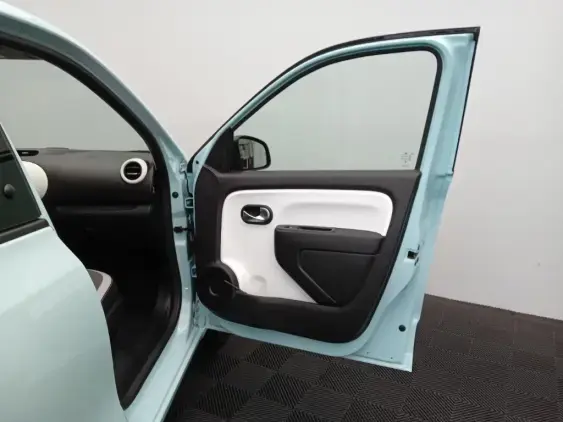 RENAULT TWINGO III - voiture d'occasion - Photo 18