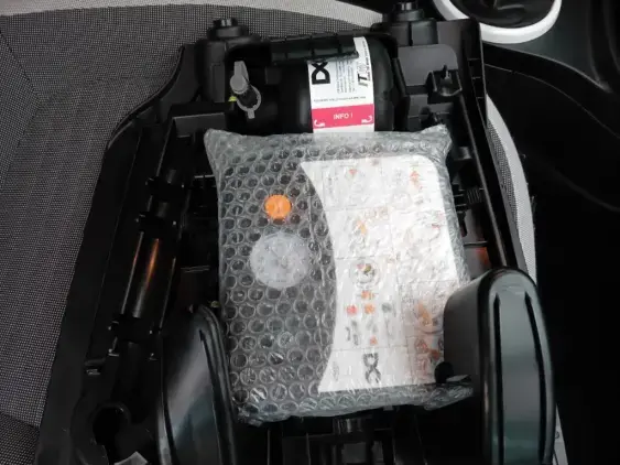 RENAULT TWINGO III - voiture d'occasion - Photo 16