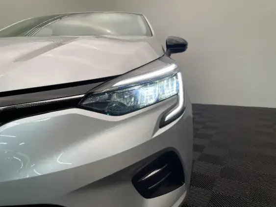 RENAULT CLIO V - voiture d'occasion - Photo 22