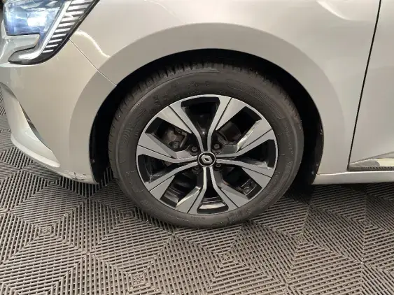 RENAULT CLIO V - voiture d'occasion - Photo 23