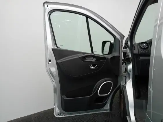 RENAULT TRAFIC NAVETTE III - voiture d'occasion - Photo 17