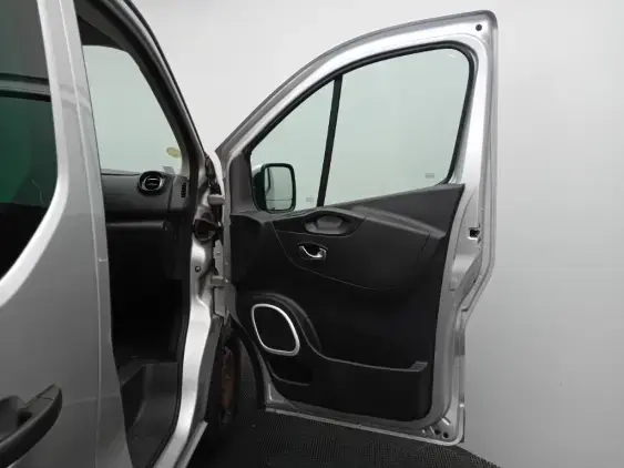 RENAULT TRAFIC NAVETTE III - voiture d'occasion - Photo 18