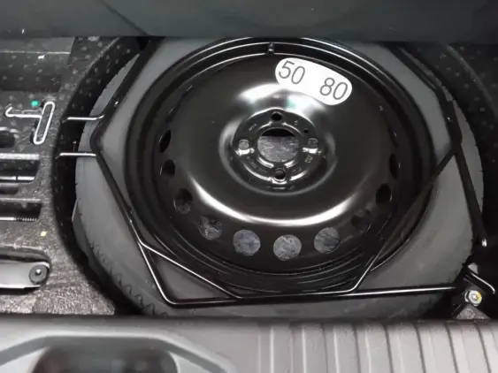 RENAULT CLIO V - voiture d'occasion - Photo 17