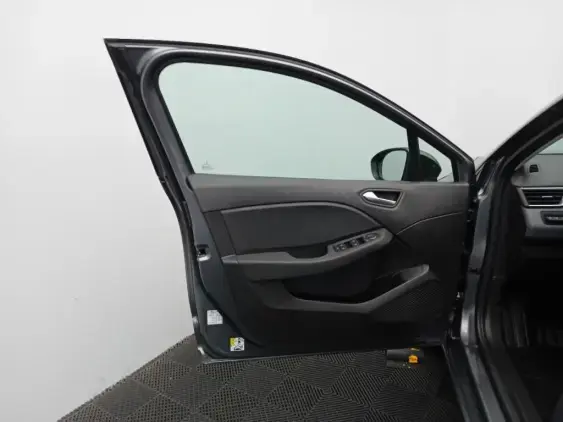 RENAULT CLIO V - voiture d'occasion - Photo 19