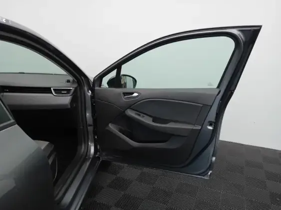 RENAULT CLIO V - voiture d'occasion - Photo 20