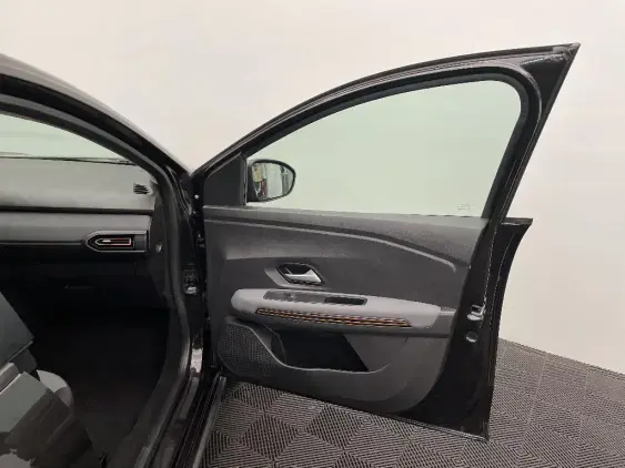 DACIA SANDERO III - voiture d'occasion - Photo 20