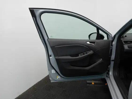 RENAULT CLIO V - voiture d'occasion - Photo 19