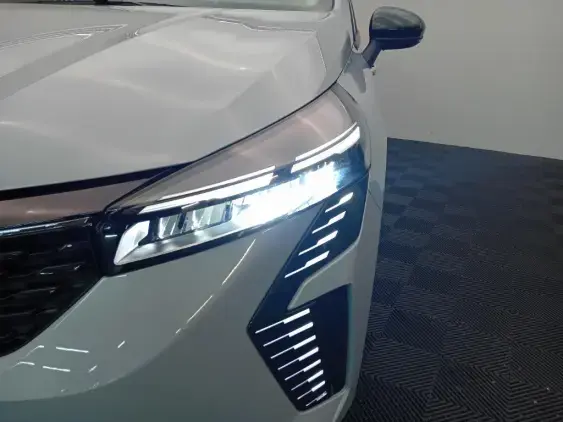 RENAULT CLIO V - voiture d'occasion - Photo 22