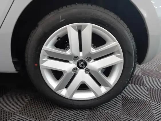 RENAULT CLIO V - voiture d'occasion - Photo 24