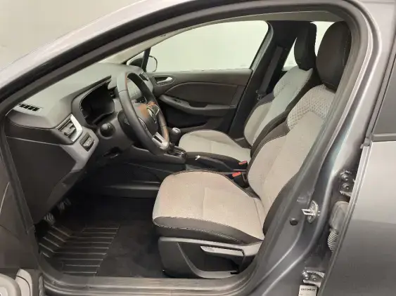 RENAULT CLIO V - voiture d'occasion - Photo 18