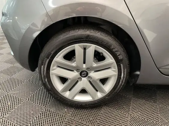 RENAULT CLIO V - voiture d'occasion - Photo 25