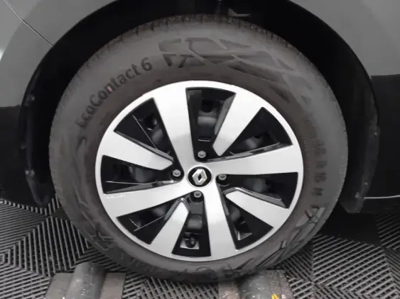 RENAULT CLIO V - voiture d'occasion - Photo 22