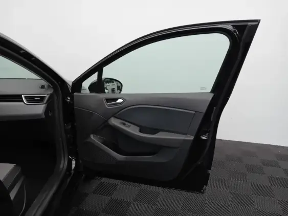 RENAULT CLIO V - voiture d'occasion - Photo 20