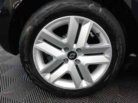 RENAULT CLIO V - voiture d'occasion - Photo 25